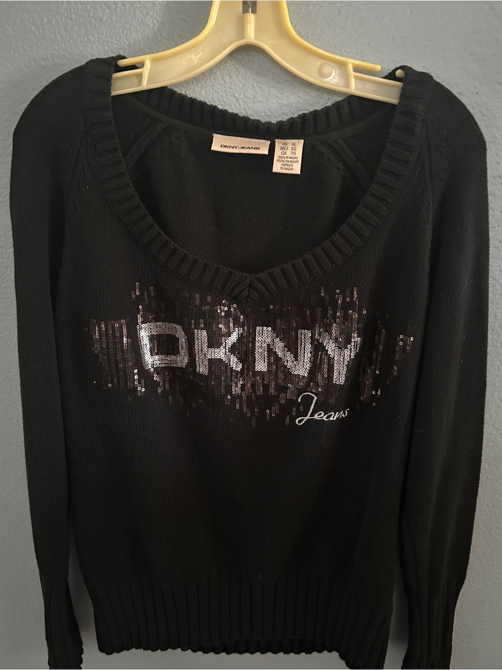 DKNY Black Sequin Logo Scoop Neck Sweater Size XL